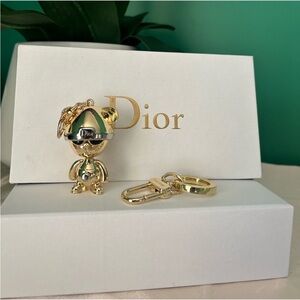 Dior Inlex Bear keychain Set